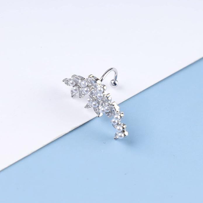 Vintage Crystal Pearl Ear Cuff Earrings Rhinestone Butterfly Cuff Wrap Earrings Cz Butterfly Ear Climber Cuff Earrings Silver Pearl Cz Non Piercing Earring Jewelry for Women(Left)