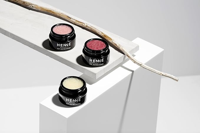 Henné Organics Lip Exfoliator - Natural and Organic Sugar Scrub - Nordic Berries