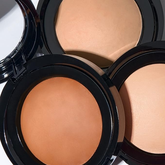 LAURA GELLER NEW YORK Baked Blurring + Setting Powder, Translucent Makeup Setting Powder For Soft-Focus Finish, Minimize Fine Lines and Pores, Porcelain/Fair