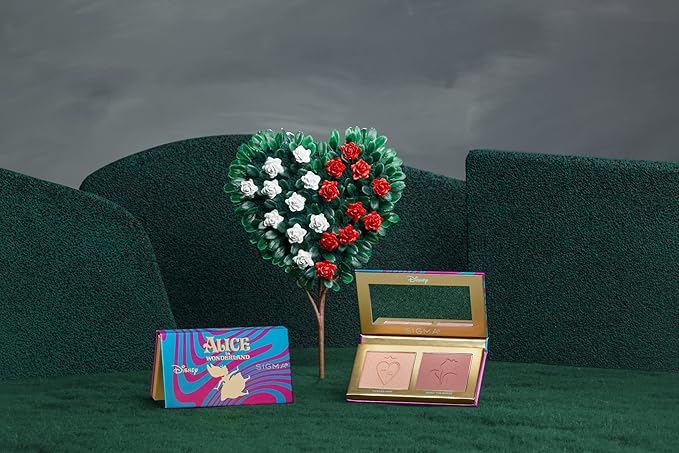 Sigma Beauty and Disney Makeup Palette- Alice in Wonderland Highlighter and Blush Palette - Long lasting blush and Highlighter Pressed Powder - Gluten Free, Cruelty Free, Vegan Makeup Palette