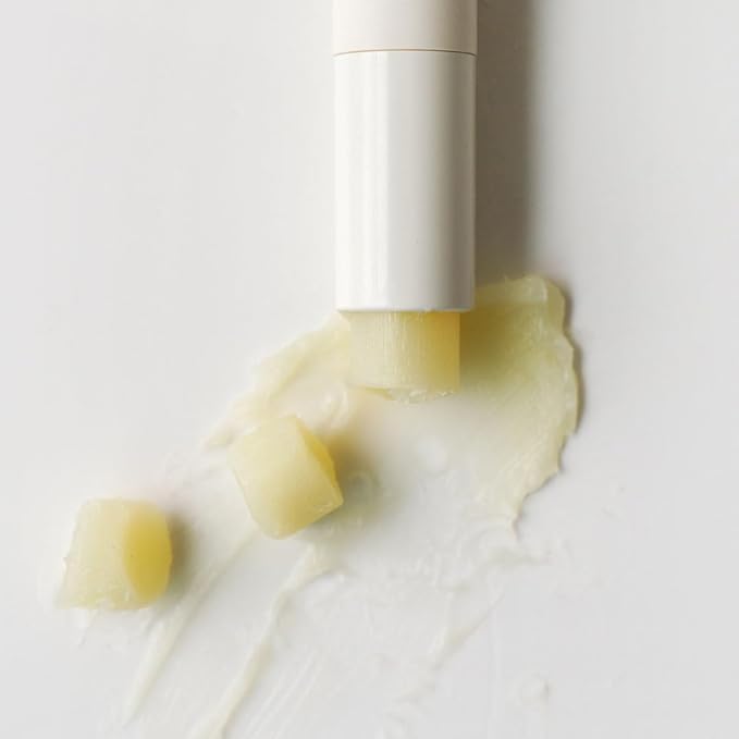 sioris 100% natural organic lip butter,More than lip balm,Hizikia extract gently exfoliates lips,Perilla Seed Oil and Macadmia oil nourish chapped lips