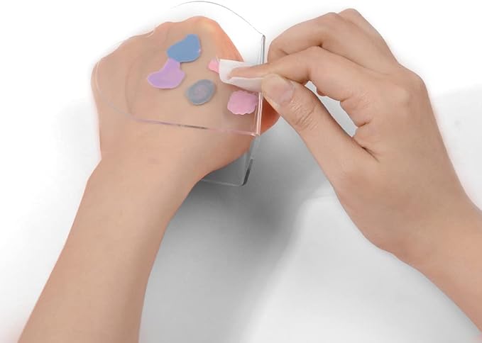 3Pcs Clear Handheld Acrylic Palette Heart Shaped Acrylic Nail Color Palette Handheld Makeup Mixing Palette Foundation Mixing Tray Cosmetic Palette for Lipstick Eyeshadow Foundation Color Blending