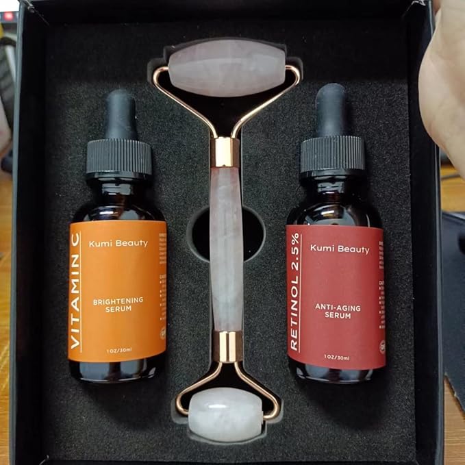 Kumi Beauty. K-Beauty Serums ~ 3 in 1 Gift Box ~ ||| Set: 2 Face Serums (Vitamin C + Retinol) + 1 Rose Quartz Roller.