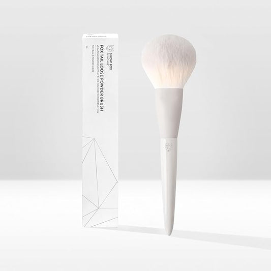 Snow Fox Skincare Fox Tail Loose Powder Brush for Fast Powder Application