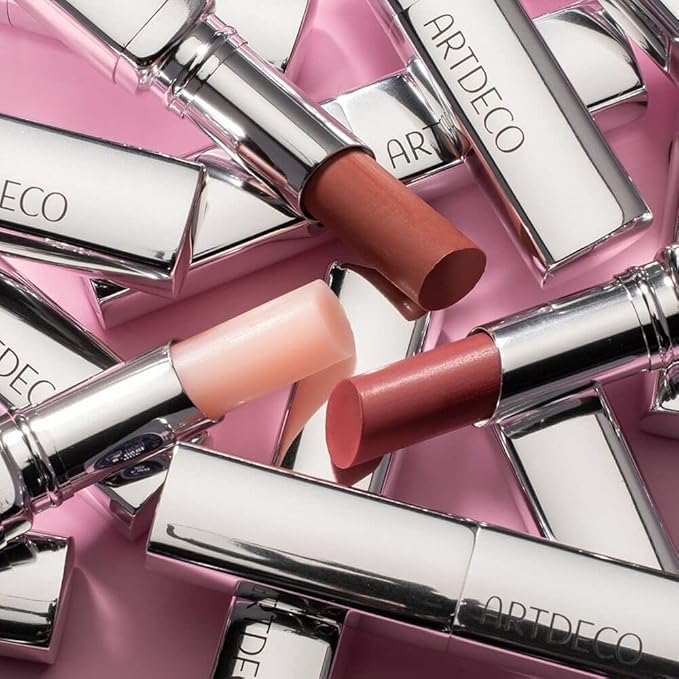 ARTDECO Color Booster Lip Balm in nude - nourishing lip balm with color-adapting pigments - lip plumper with spearmint flavor - prevents dryness & chapping - lip care with kernel oil - 0.1 Oz
