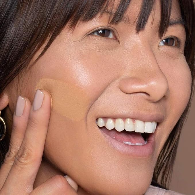 ILIA - True Skin Serum Foundation | Non-comedogenic, Cruelty-Free, Vegan, Weightless Feel, Buildable Coverage, Safe For Sensitive Skin (Maraca SF9)