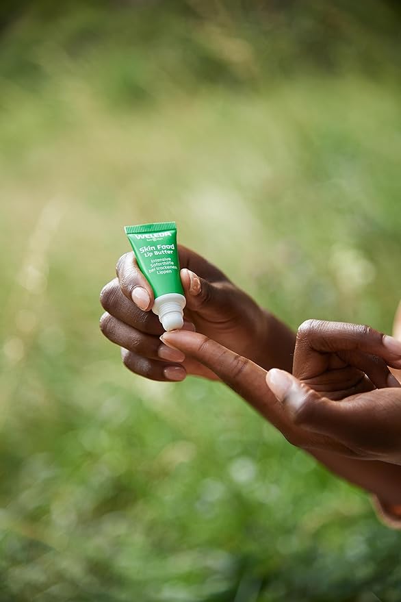 Weleda Skin Food Lip Butter, 0.27 Ounce, Plant Rich Moisturizing Lip Care with Sunflower Seed Oil, Chamomile and Calendula