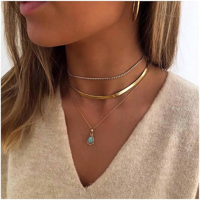 Vintage Layered Turquoise Necklace Turquoise Pendant Necklace Blue Stone Bead Choker Necklace Gold Snake Herringbone Chain Necklace Jewelry for Women
