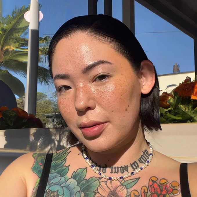 Axiology Shaping Stick for Definition, Bronzing, and Contour Foundation Shape Stick Cream Bronzer Pen Professional Face Shaping & Contouring Buildable Coverage Long Lasting Shade Cheeks Vegan (Medium)