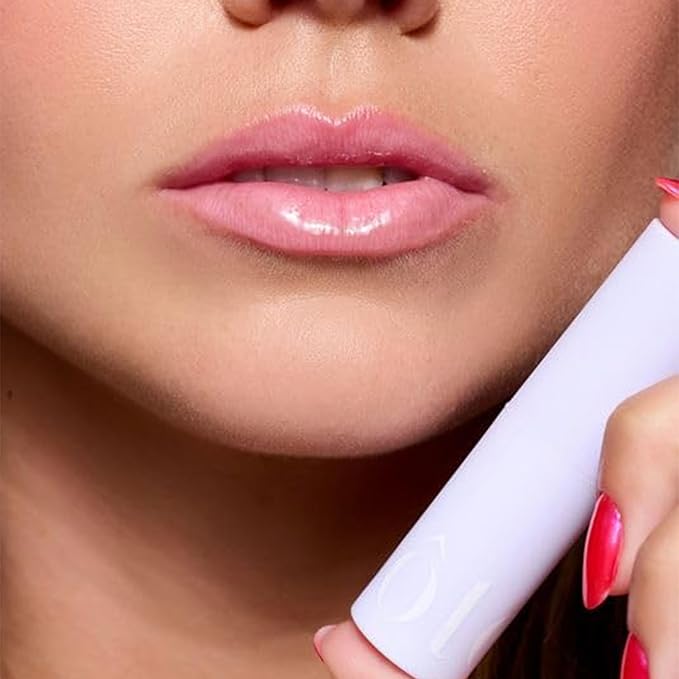 Côte Beauty The Necessity Peptide Lip Shine in Lyla - Plumping Coral Lip Gloss with Hyaluronic Acid, Shea Butter & Jojoba Oil - Non-Sticky, Long-Lasting Hydrating Formula