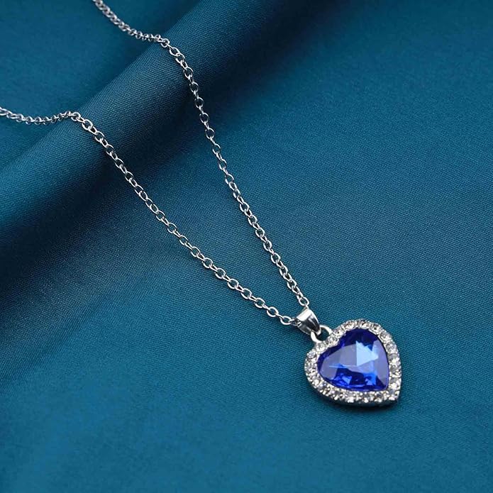 Vintage Crystal Sapphire Necklace Rhinestone Heart Sapphire Pendant Necklace Blue Sapphire Choker Necklace Silver Cz Heart Necklace Jewelry for Women