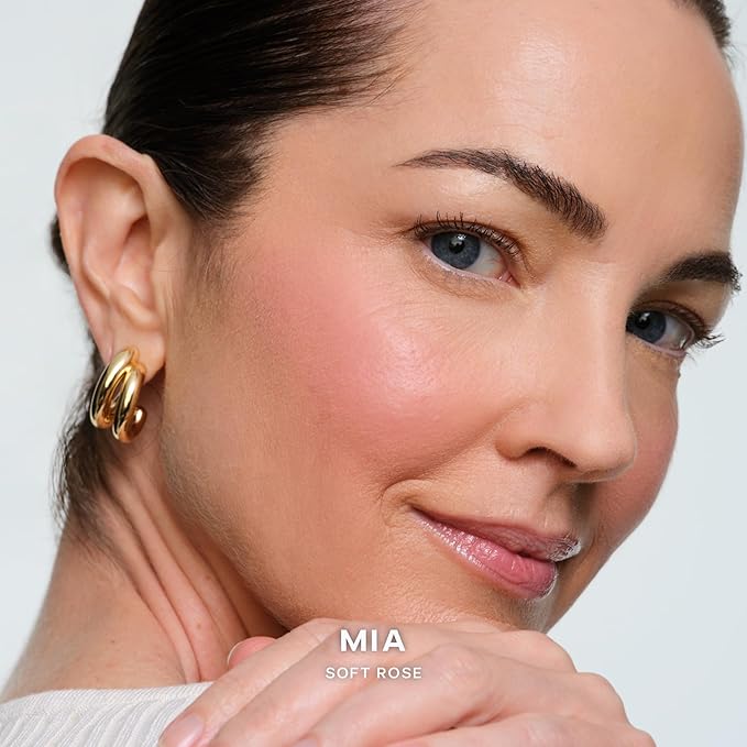 Saie SuperSuede Baked Blush - Talc-Free Powder Blush for All Day Wear - Enriched with Plant-Derived Squalane + Glycerin to Help Moisturize Dry Skin - Mia (0.1 Ounce)