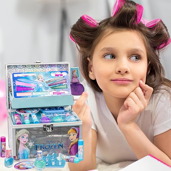 Disney Frozen Train Case Girls Beauty Set, Kids Makeup Kit for Girls, Real Washable Toy Makeup Set, Frozen Gift, Play Makeup, Pretend Play, Party Favor, Birthday, Toys Ages 3 4 5 6 7 8 9 10 11 12