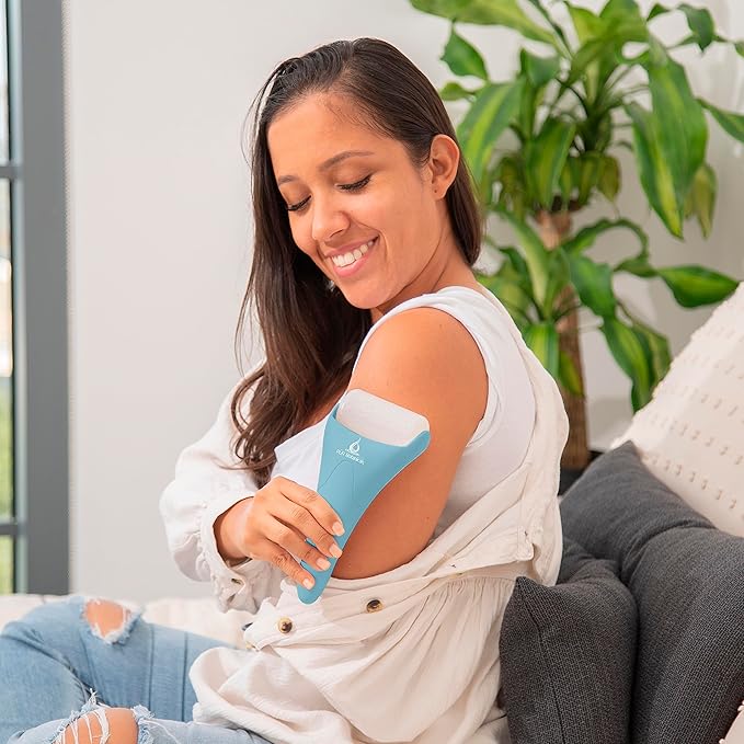 Arctic 2-in-1 Set Cryotherapy Ice Roller for Face Wrinkles Massager - Skin Care Tool for Puffiness - Cooling Ice Facial Eye Skin Roller - Reduce Puffiness and Relief Migraine Pain