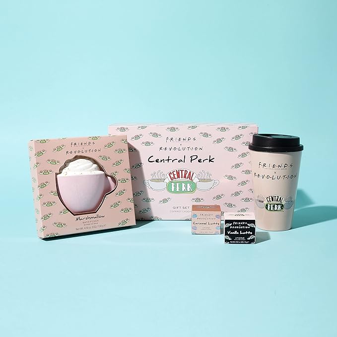 Makeup Revolution, Friends, Central Perk, Set