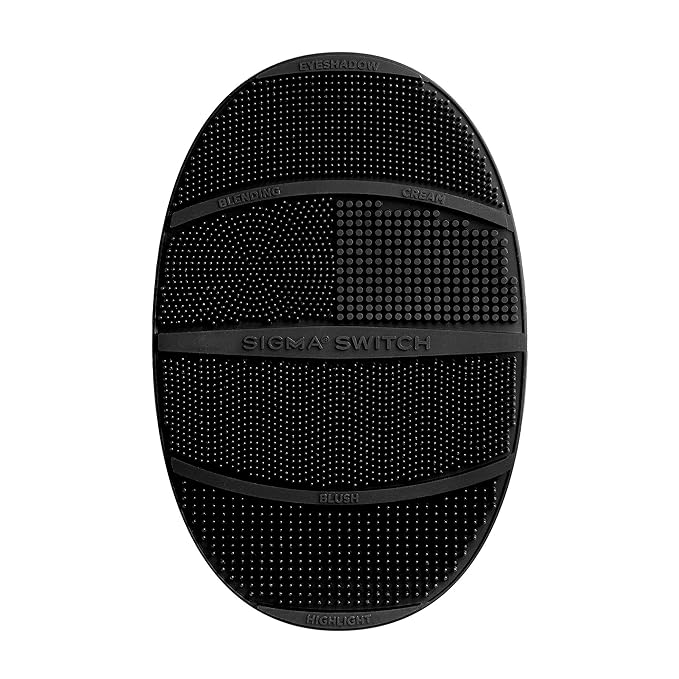 Sigma Switch by Sigma Beauty – Silicone Makeup Brush Cleaner for Switching Shades and Pigments, Switch Cleaning Mat for Superior Makeup Brush Cleaning Mid-Application (Full Size)