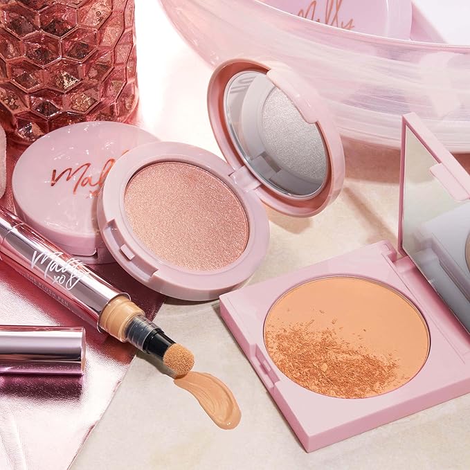 Mally Beauty The Anti-Powder Tinted Finishing Brightener, Light Mally Beauty The Anti-Powder Tinted Finishing Brightener Powder, Deep- Matte Finish, Brightens complexion and Blurs imperfections