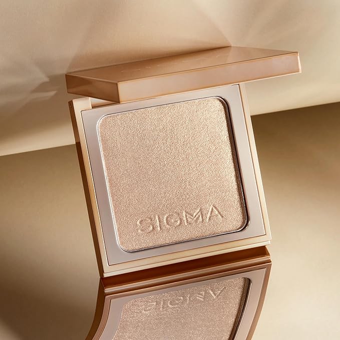 Sigma Beauty Highlighter Makeup – Illuminating Highlighting Powder for Face, Sheer Glimmer Face Highlighter for Cheeks, Cupid’s Bow, & Brow Bone (Savanna, Fiery Bronze Metallic)
