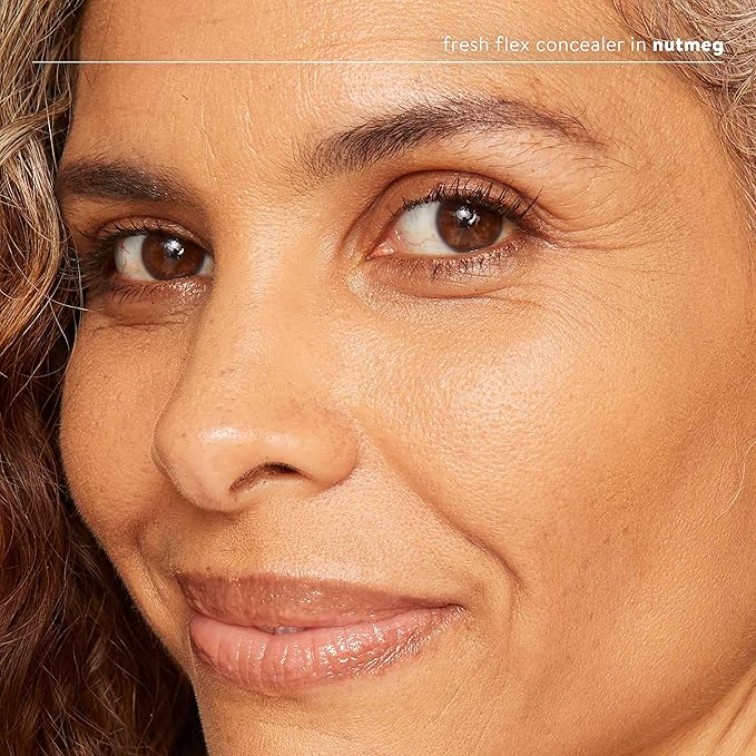 Honest Beauty Fresh Flex Concealer with Niacinamide + Vitamin E + Hyaluronic Acid | Vegan + Cruelty free | Nutmeg, 0.17 fl oz