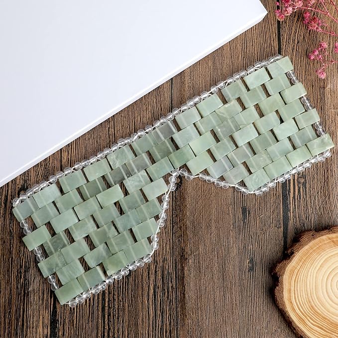 Jade Eye Mask 100% Natural Real Jade Stone Reusable Eye Mask for Hot & Cold Anti Aging，Headache and Migraine Relief Jade Mask for Women Men (Light green jade)